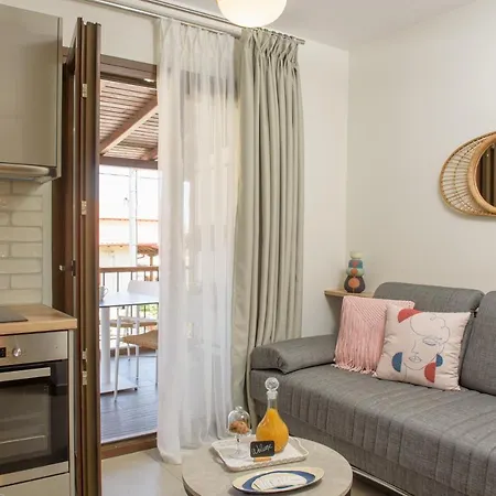 Villaggio Hospitality Apartment Ierissós